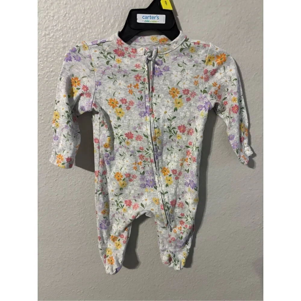❤️Old Navy Floral Footed Sleeper 0-3M